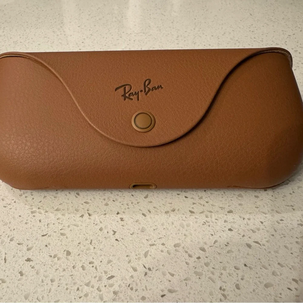 Ray-Ban Meta Smart Glasses